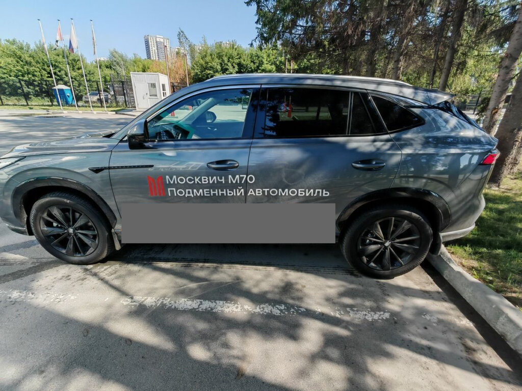 «Комфорт без сюрпризов»: первый отзыв об автомобиле Москвич M70