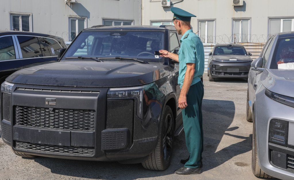 Минпромторг ужесточает импорт автомобилей в Россию и вводит новые проверки