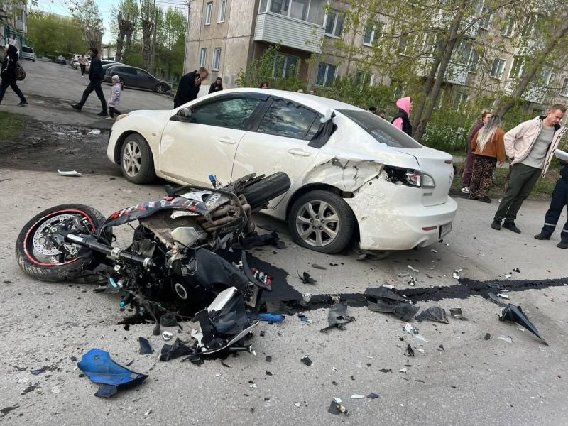 В Красноярском крае водителя автомобиля осудили за гибель мотоциклиста и его пассажирки