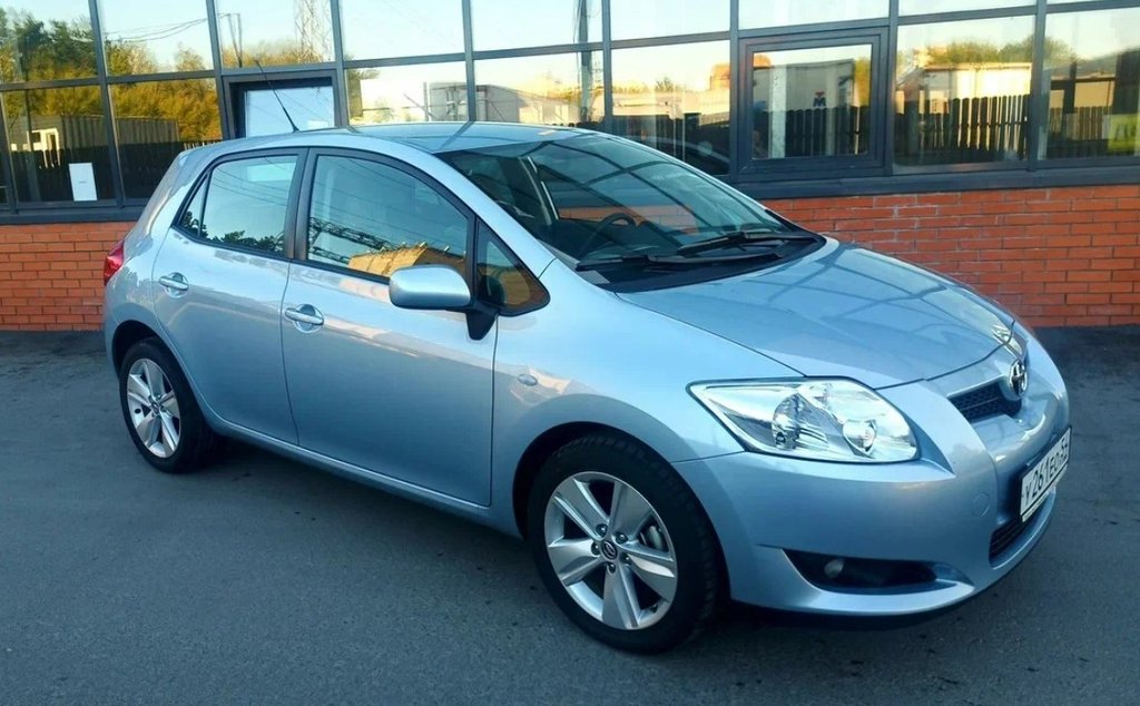 Toyota Auris с пробегом 1620 км: в России продают «капсулу времени»